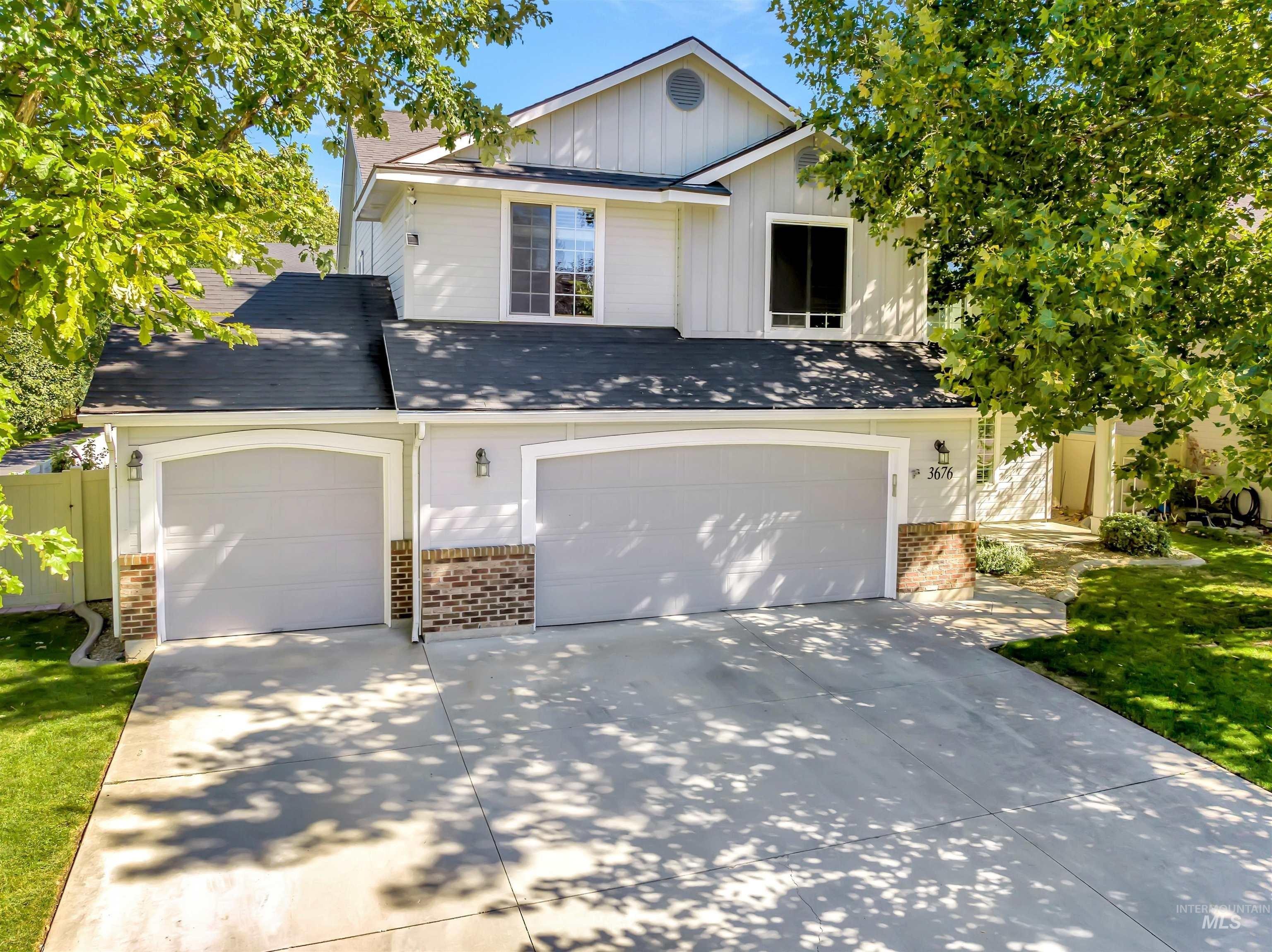 S Ascaino Ave, Meridian, ID 83642