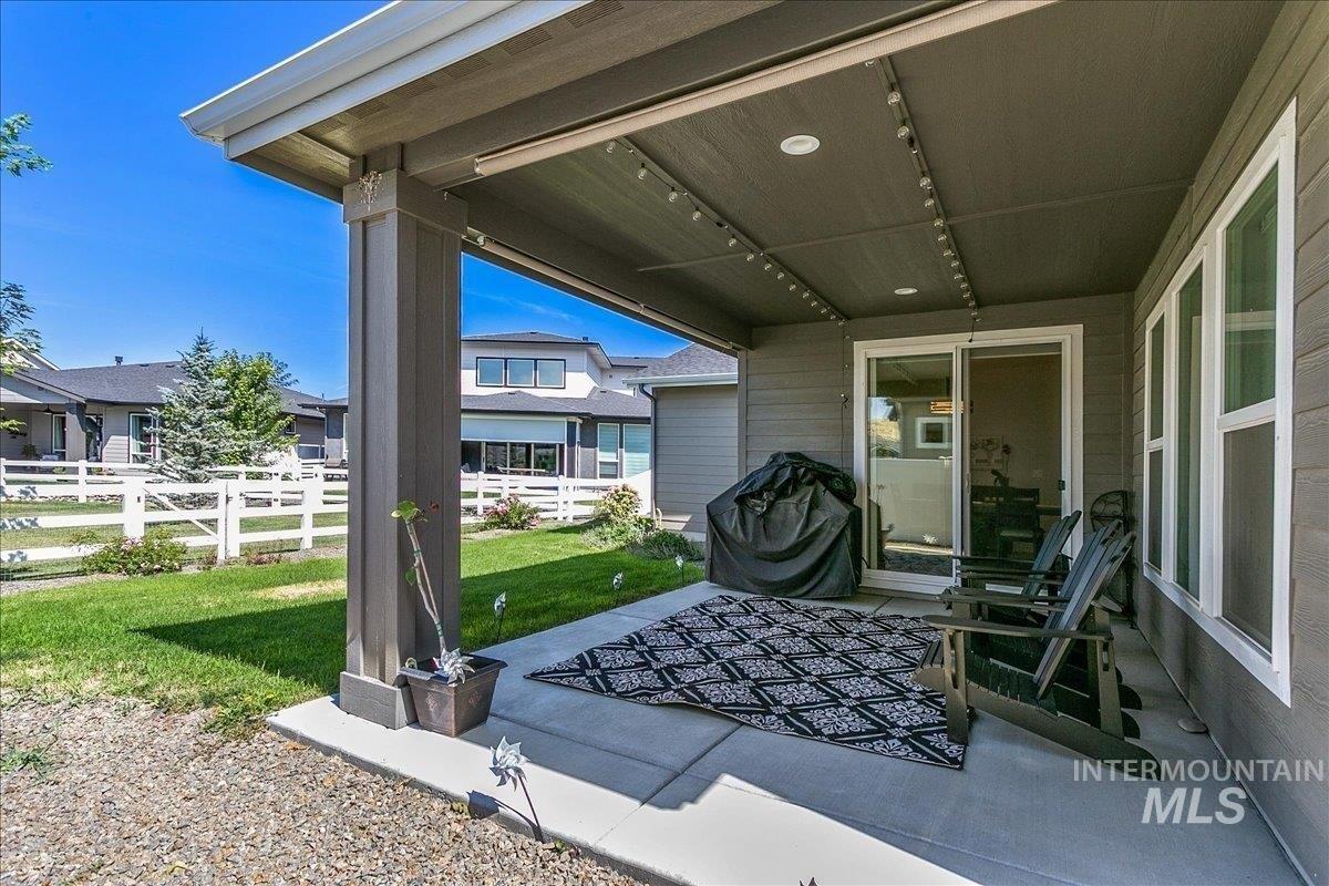 N Quail Covey Way, Garden City, ID 83714