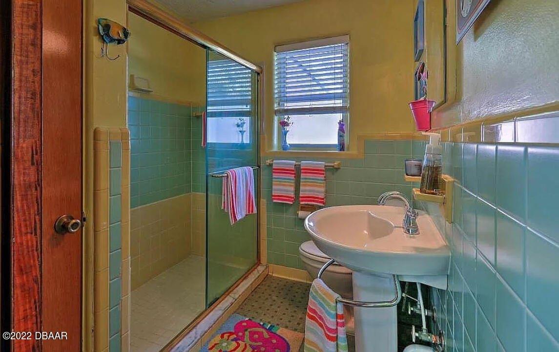 Lincoln Ave, New Smyrna Beach, FL 32169