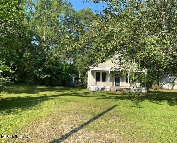 N Main St, Columbia, MS 39429