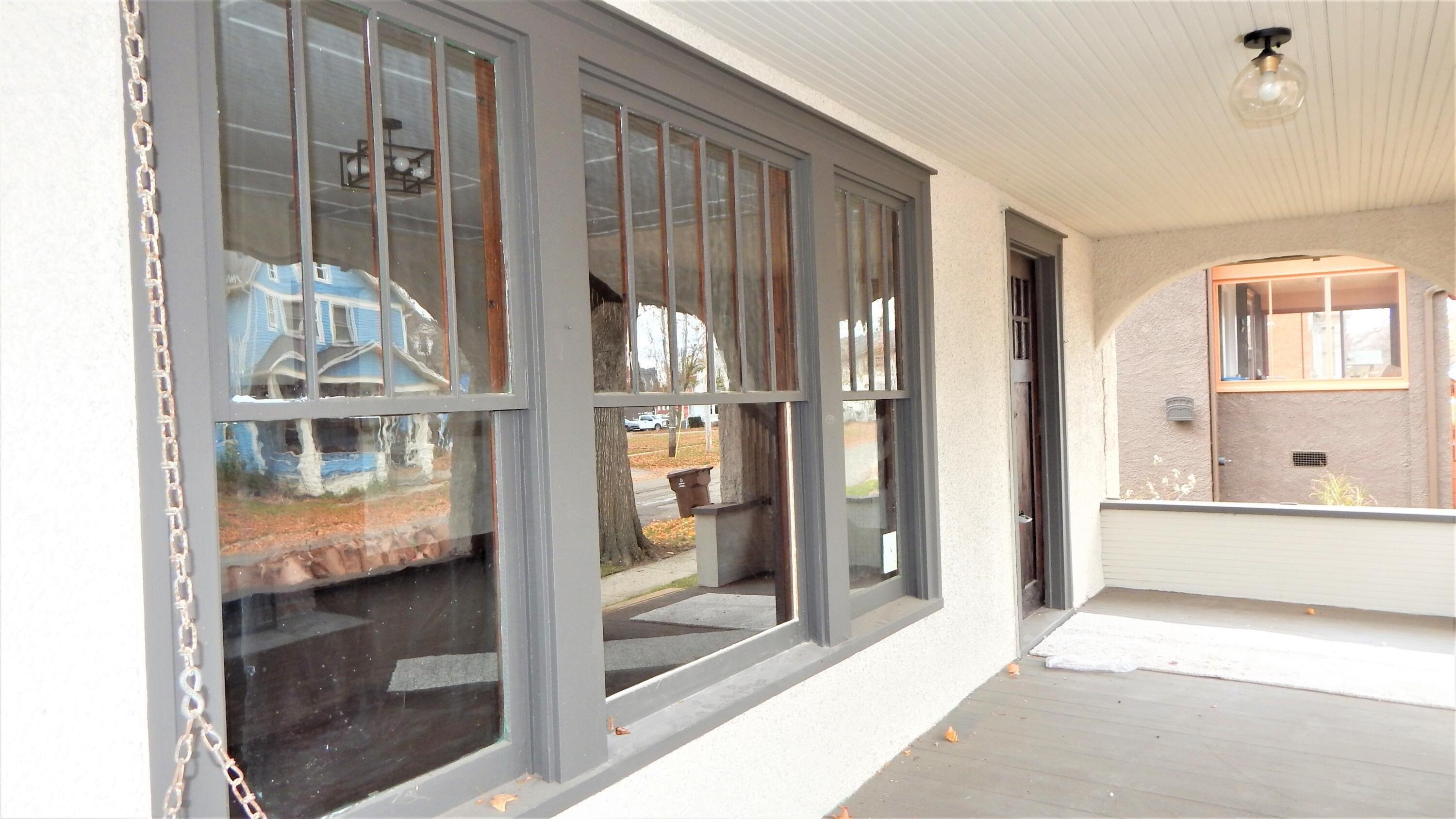 S Clinton St, Albion, MI 49224