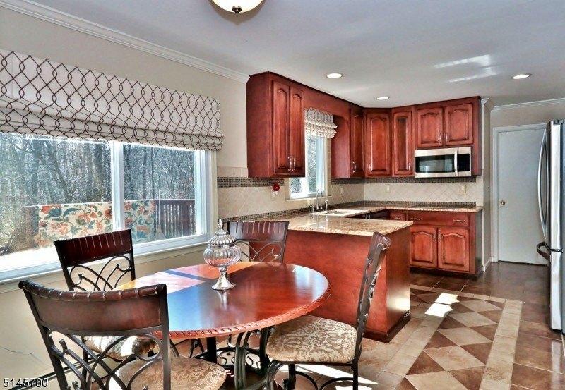 Old Brookside Rd, Randolph, NJ 07869