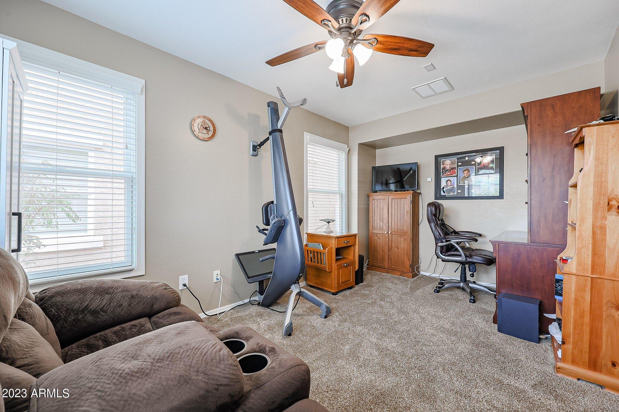 E Horace Dr, Gilbert, AZ 85296