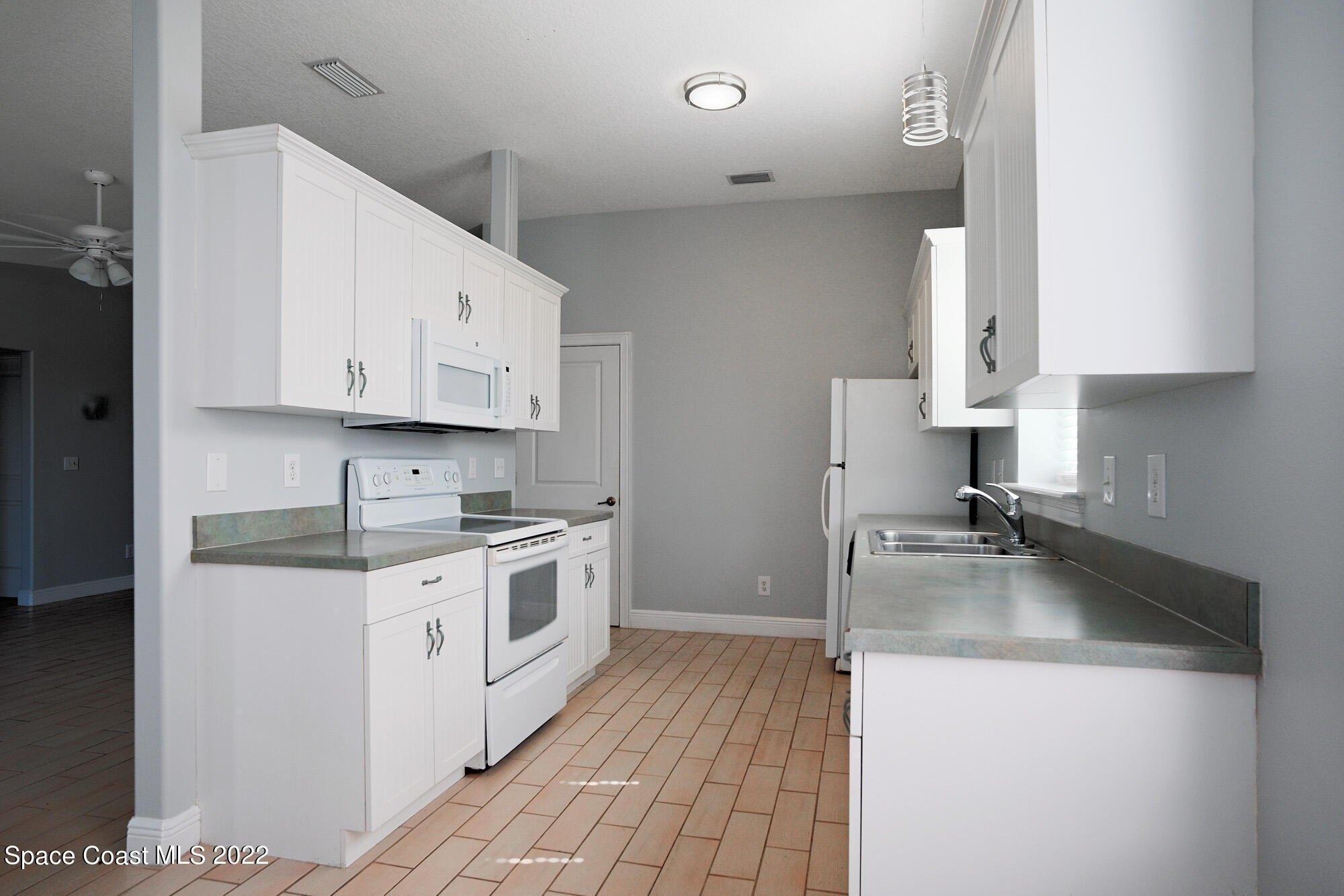 Stuart Ave, Melbourne Beach, FL 32951