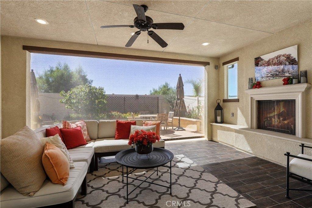 Sweetwater Cir, Temecula, CA 92591
