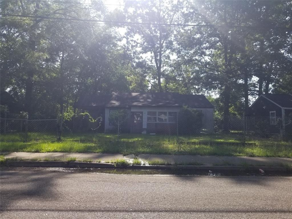 Edgar D Nixon Ave, Montgomery, AL 36105