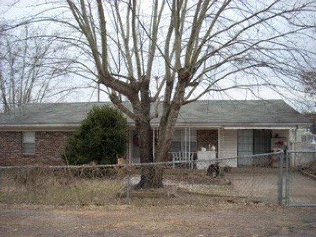 Kris Dr, Ozark, AR 72949