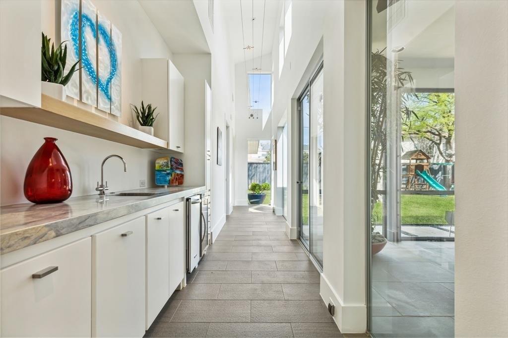 Azalea Ln, Dallas, TX 75230