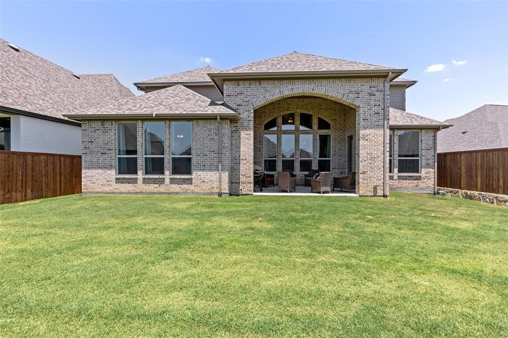Hawthorn Dr, Aubrey, TX 76227