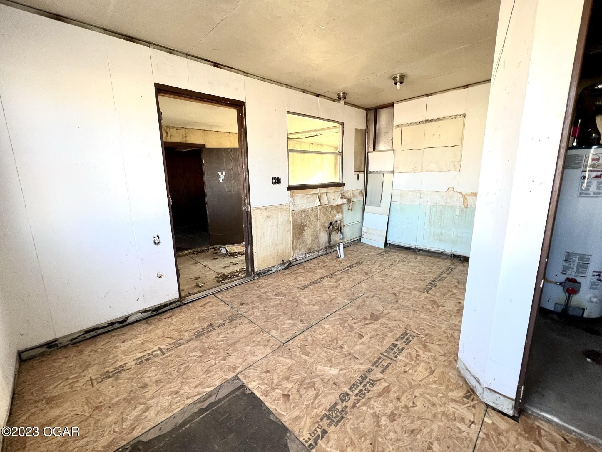 E 12th St, Joplin, MO 64801