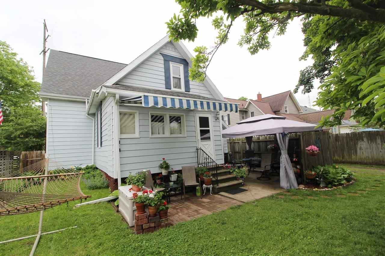 S Mckinley Rd, Flushing, MI 48433