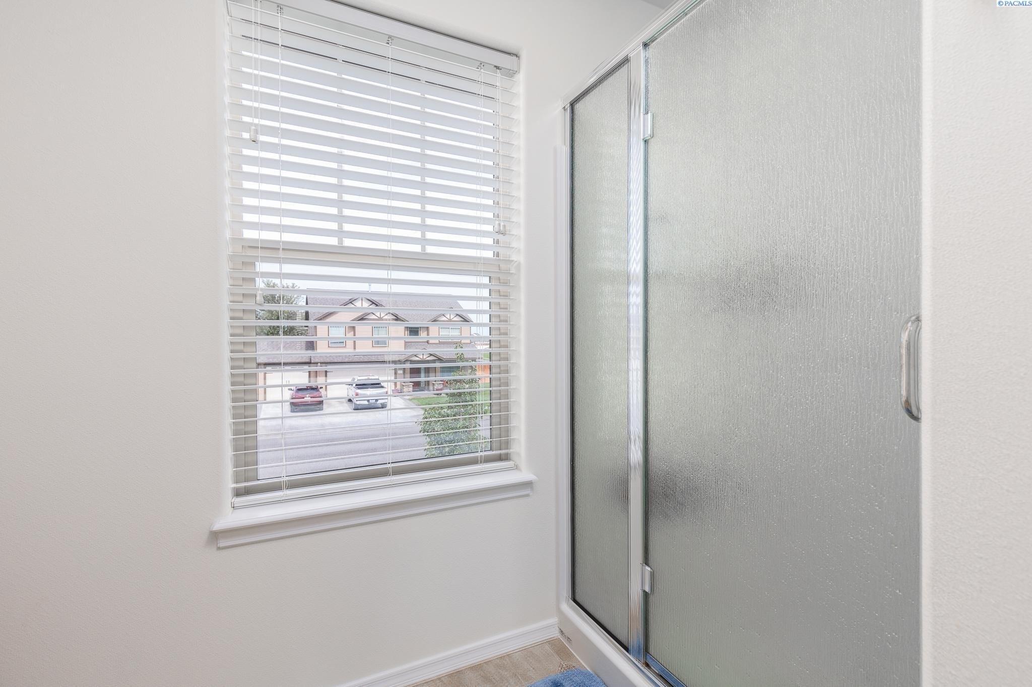 Nw Commons Dr, Pasco, WA 99301