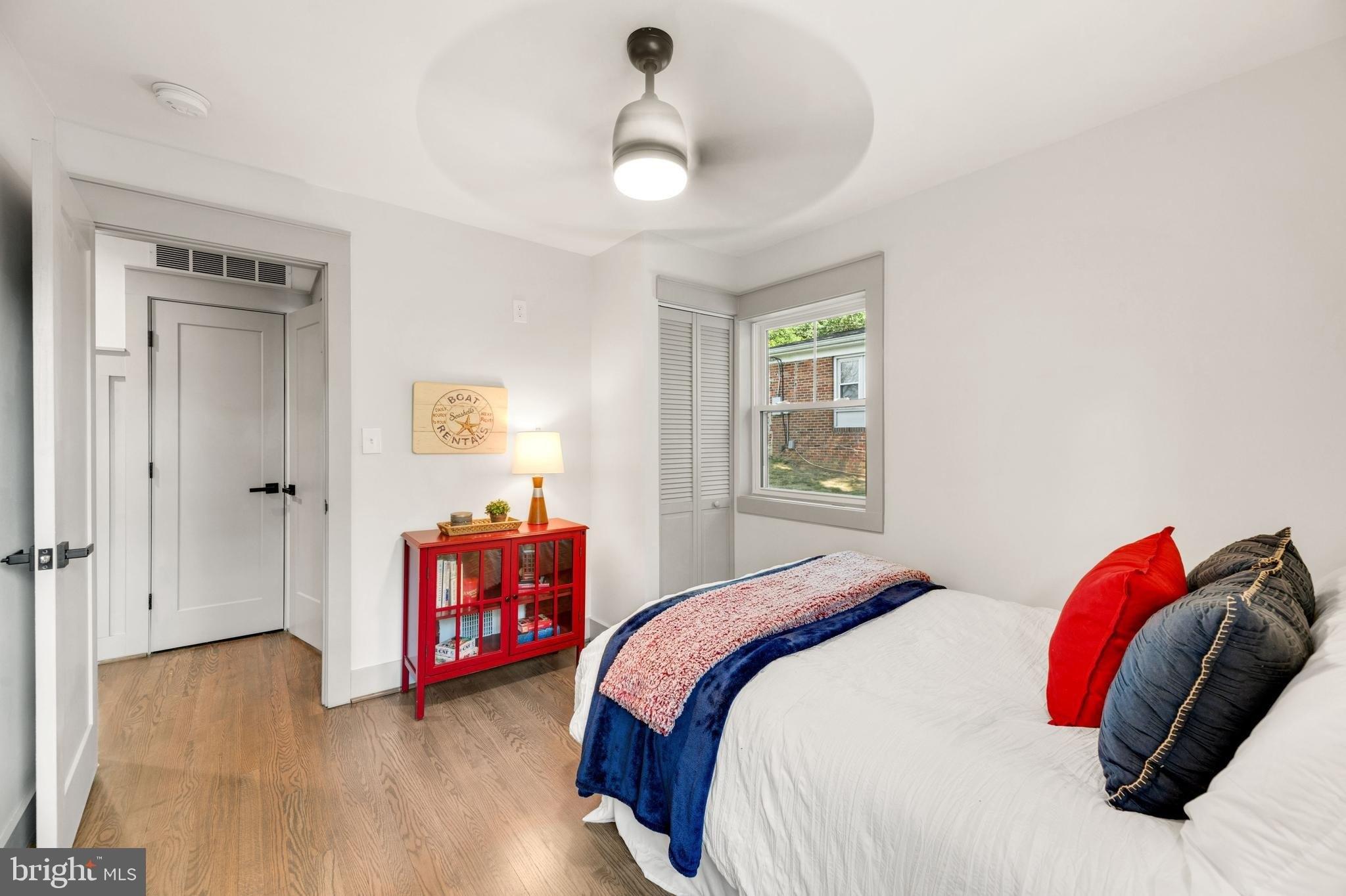 James Dr, Alexandria, VA 22303