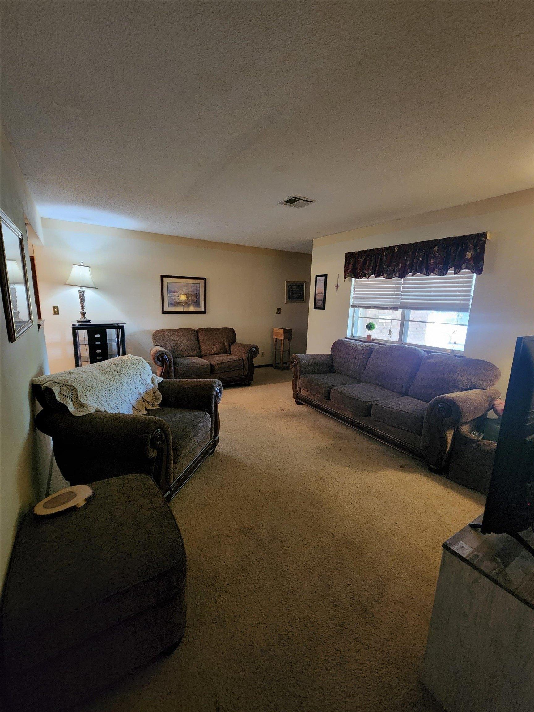 Mcclaflin Dr, Enid, OK 73701