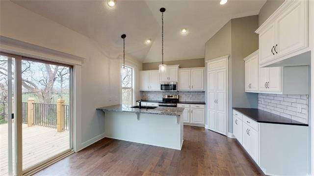 162nd Cir, Basehor, KS 66007