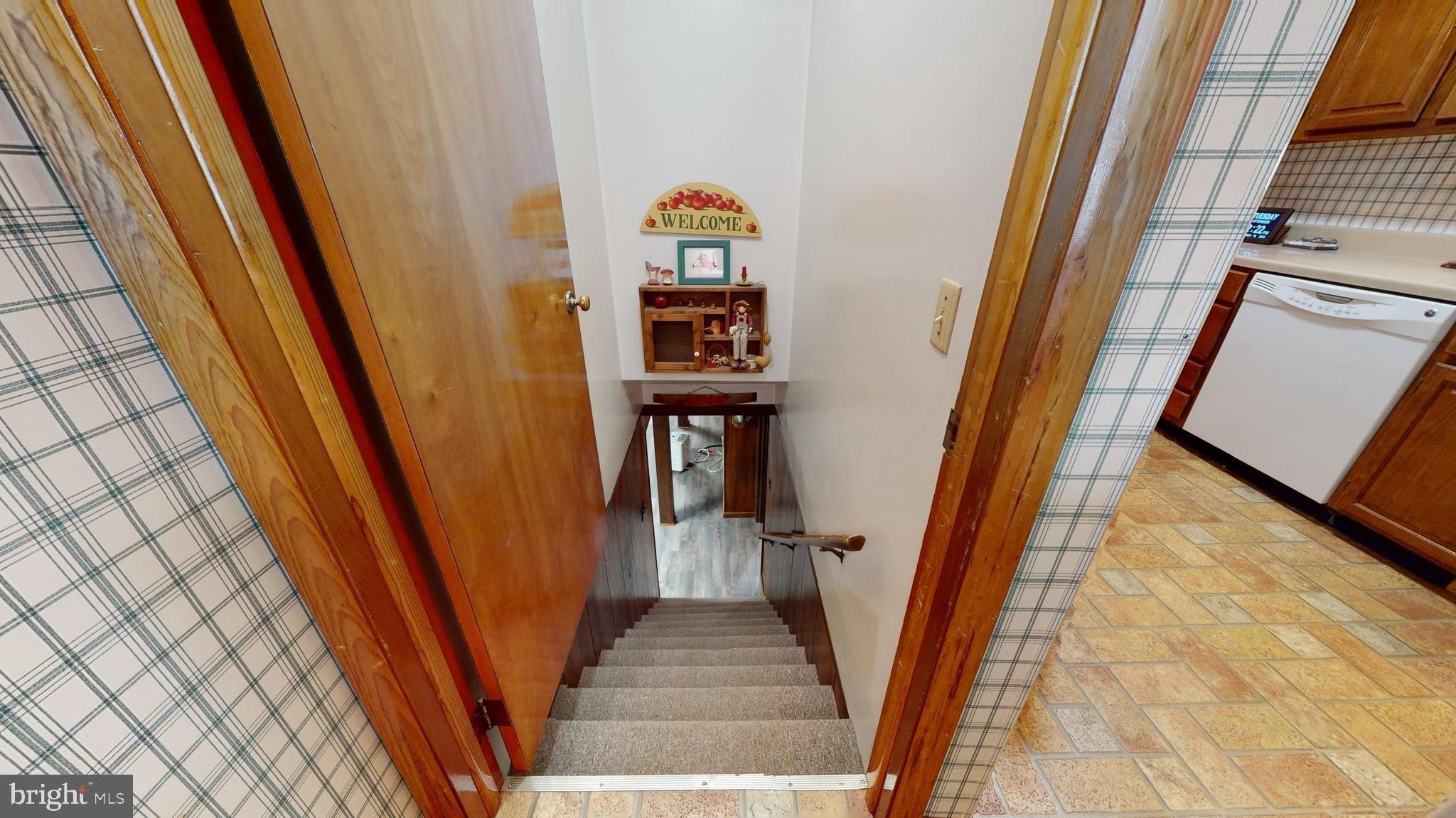 Trenton St, Petersburg, WV 26847