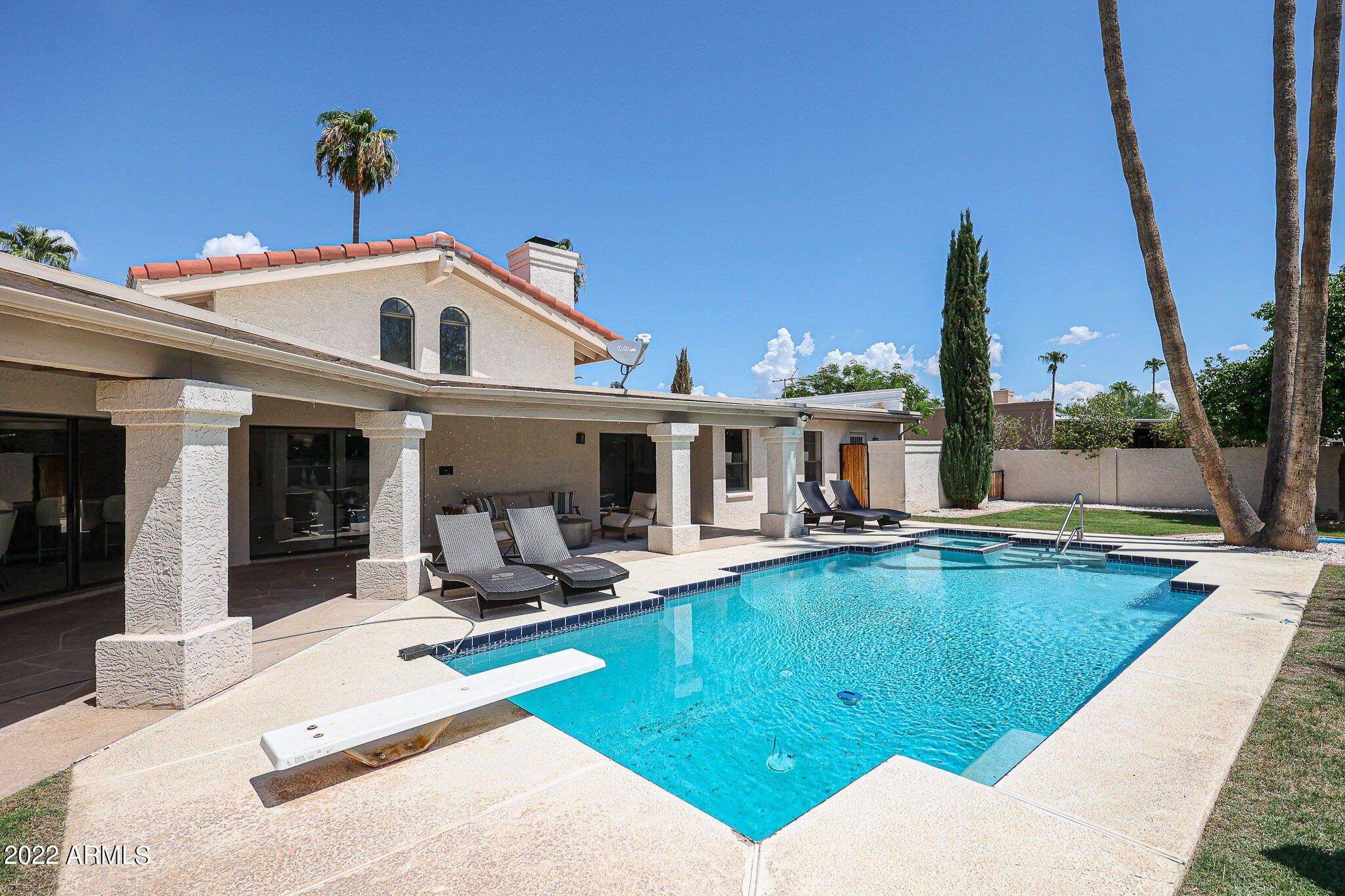 E Cholla St, Scottsdale, AZ 85254