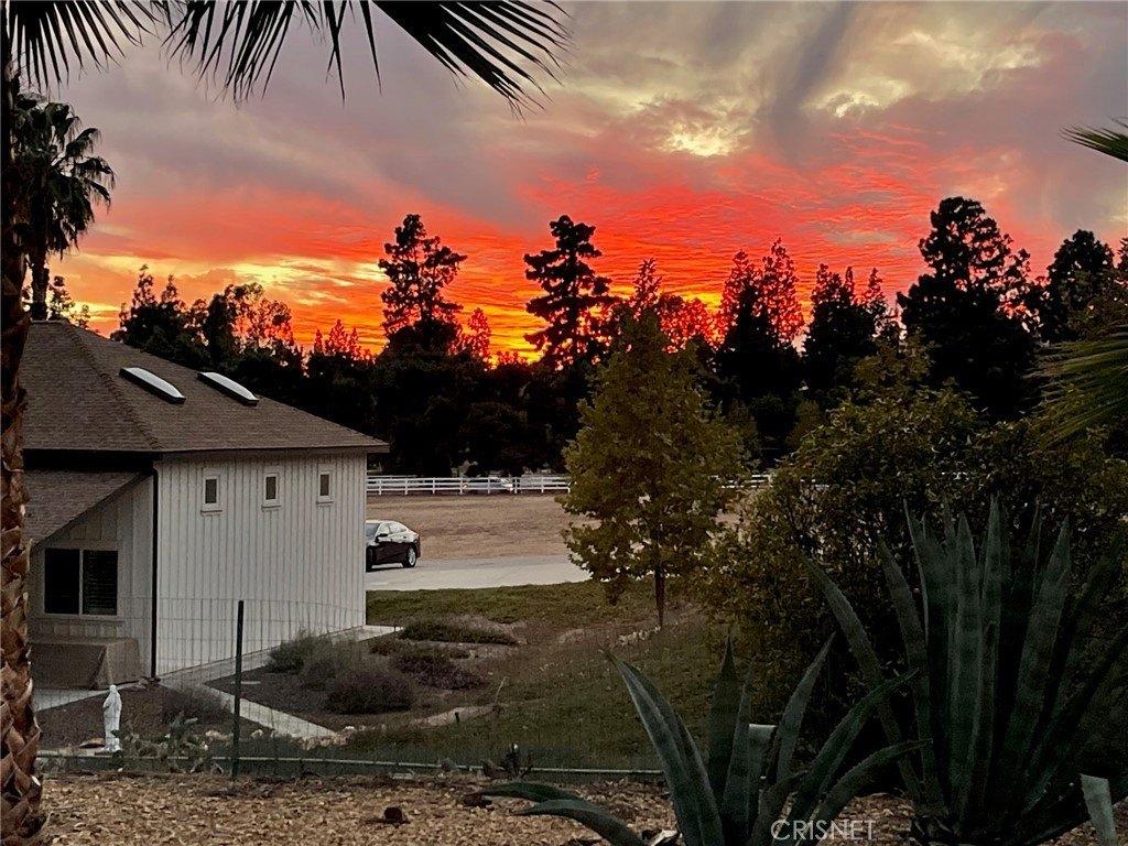 Lubao Ave, Chatsworth, CA 91311
