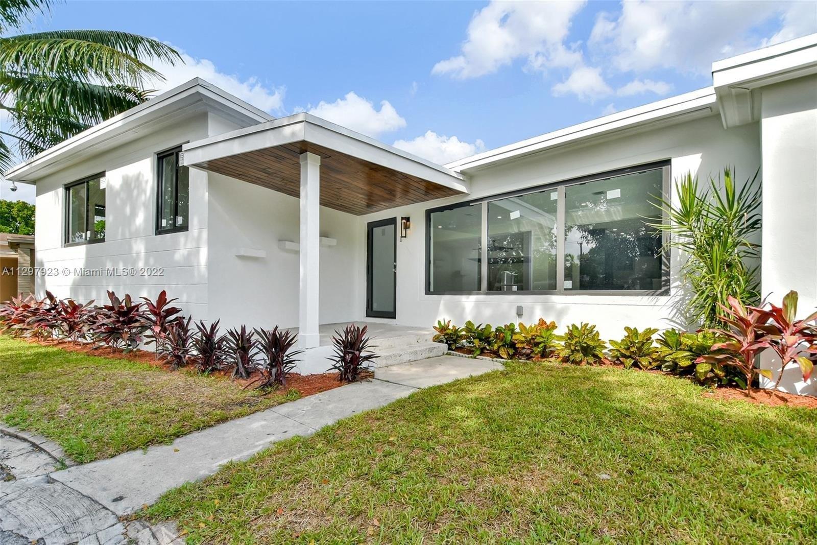 Ne 1st Ave, North Miami, FL 33161
