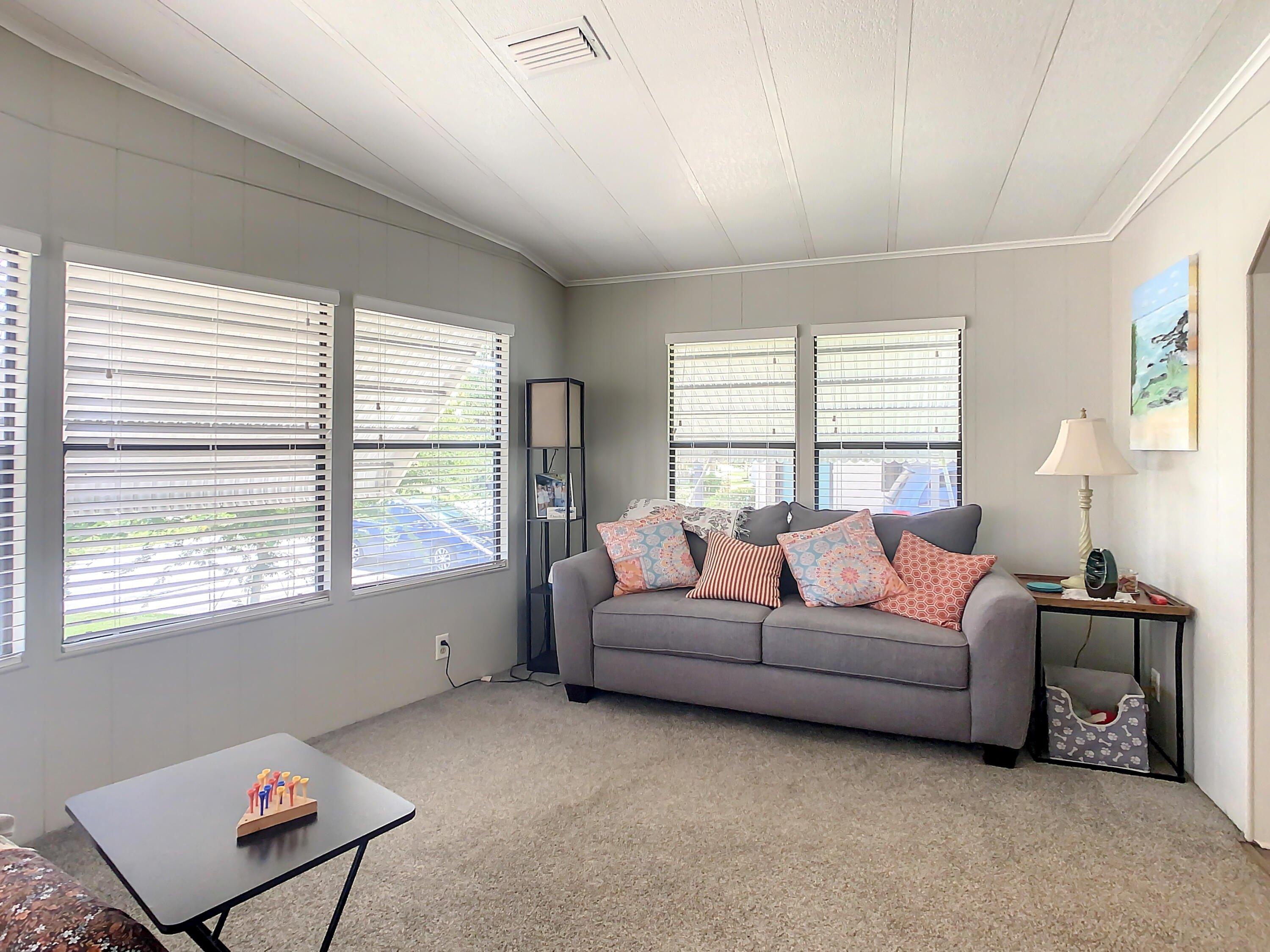 Se Independence Ave, Hobe Sound, FL 33455