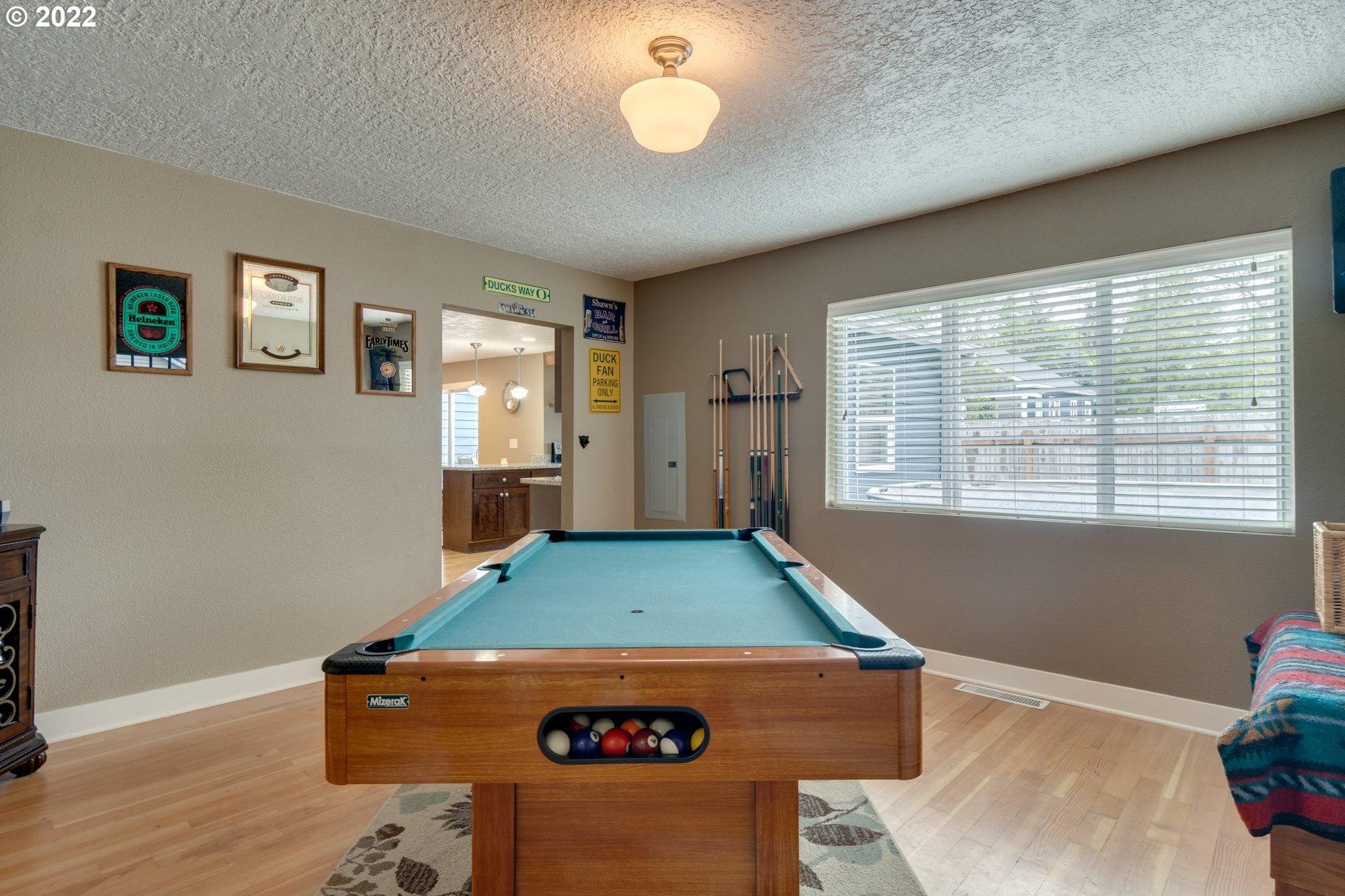 Becke Ct, Sandy, OR 97055