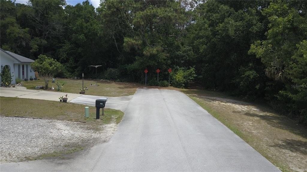 S Kings Ave, Homosassa, FL 34448