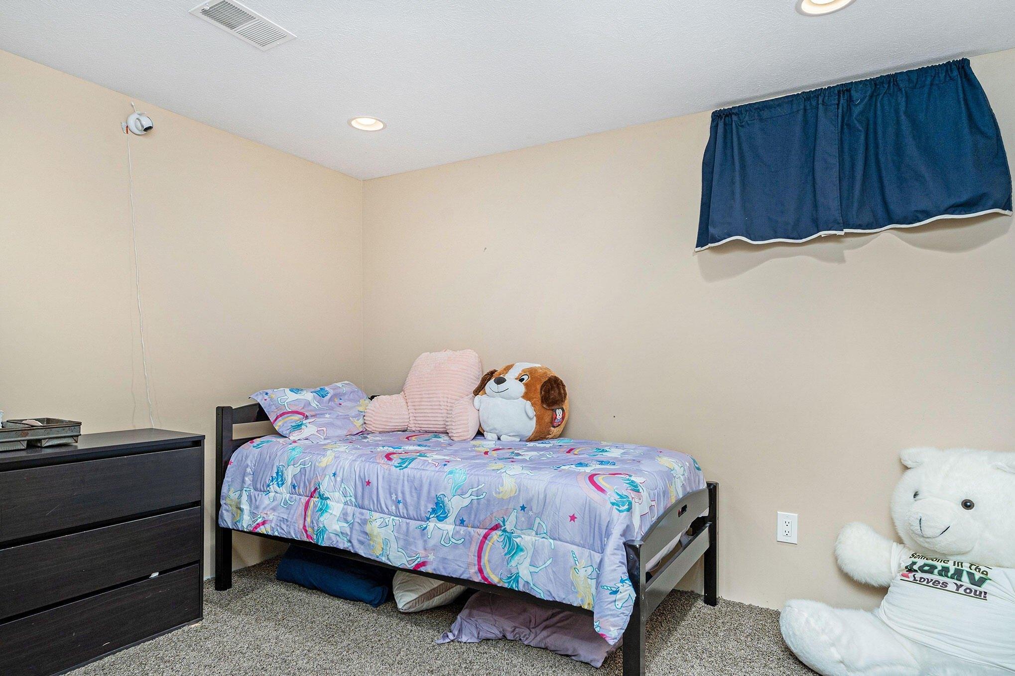 Woodhaven Dr Sw, Byron Center, MI 49315