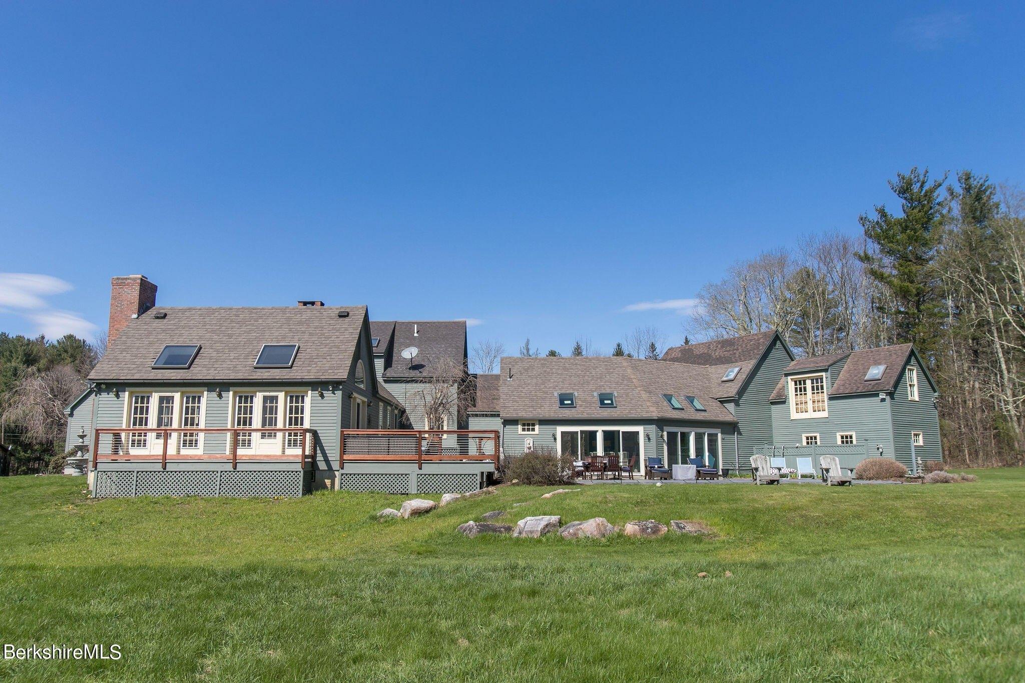 Adsit Crosby Rd, New Marlborough, MA 01230