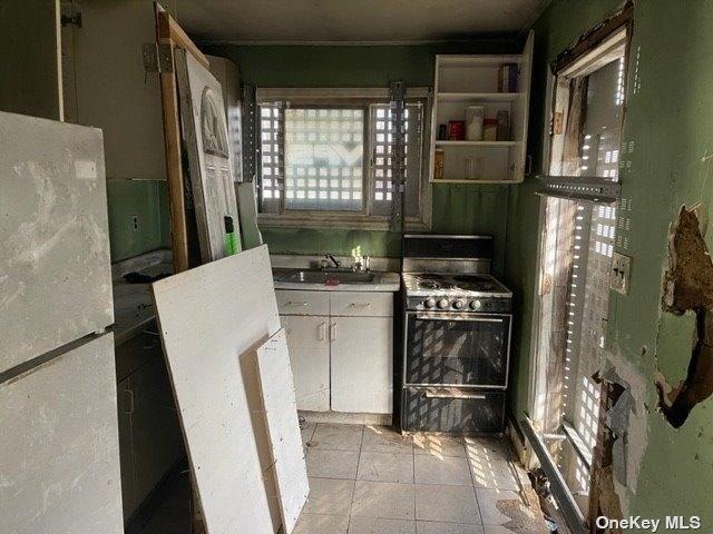 Great Neck Rd, Amityville, NY 11701