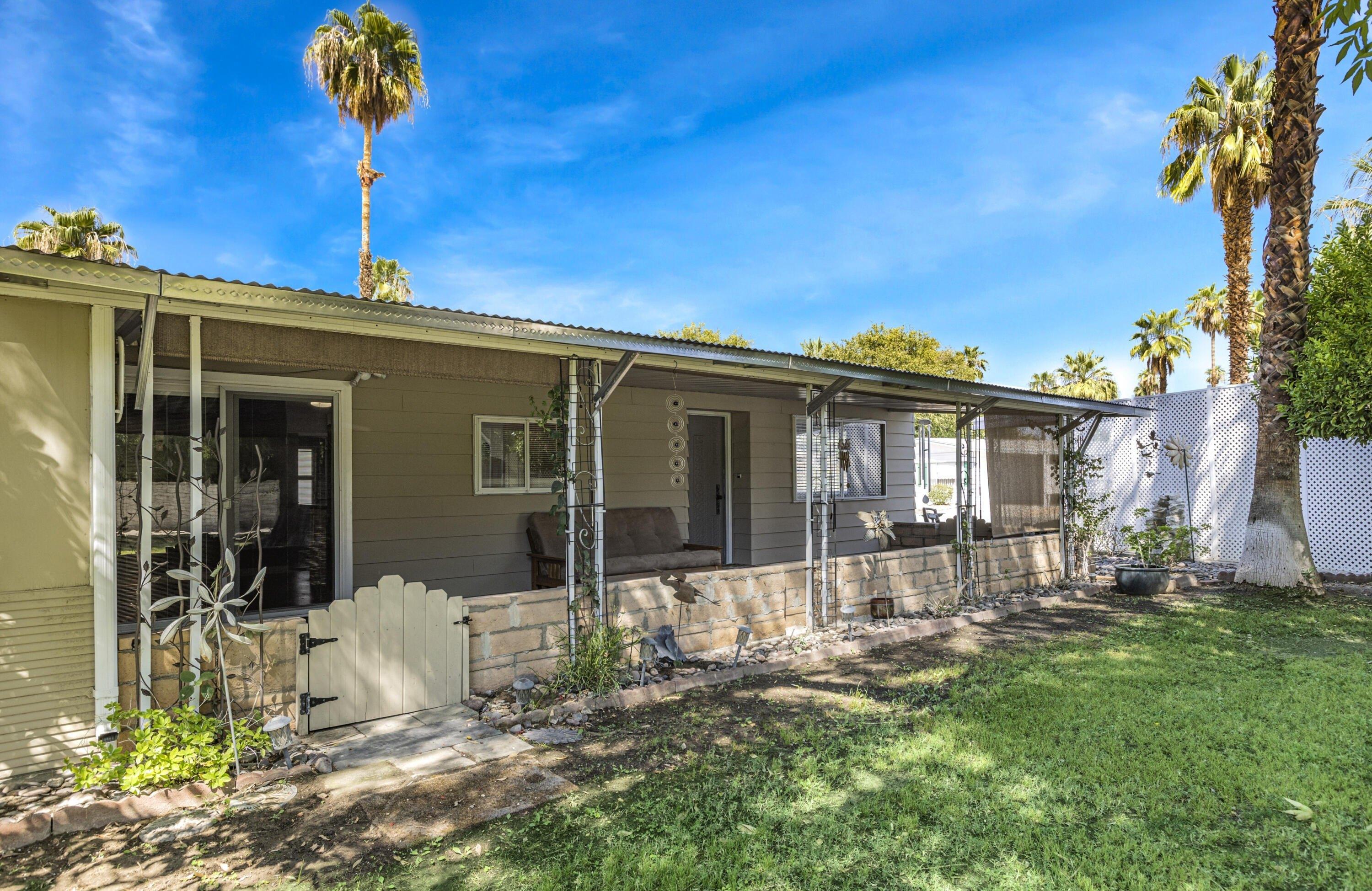Calle De Estrellas, Palm Springs, CA 92264
