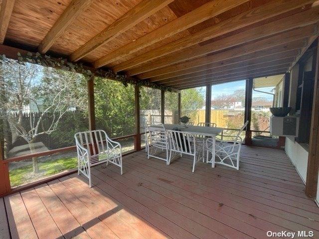 Maple Ln, Shirley, NY 11967