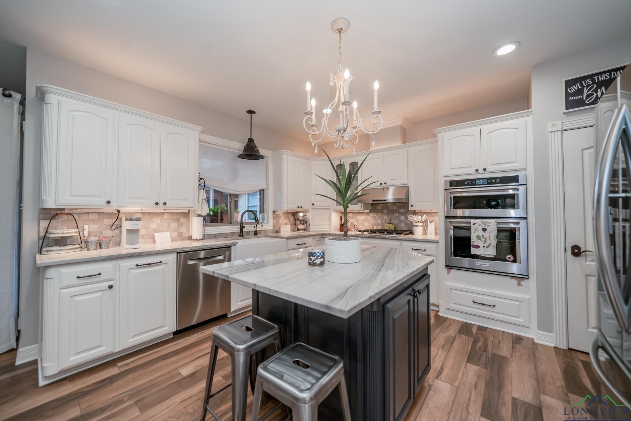 Holly Ridge Dr, Longview, TX 75605