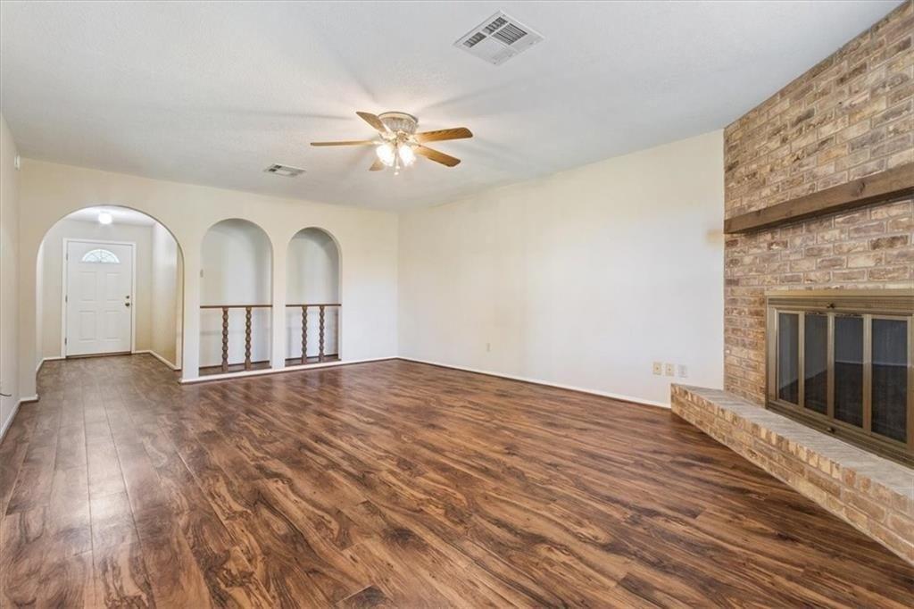 York Dr, Lorena, TX 76655