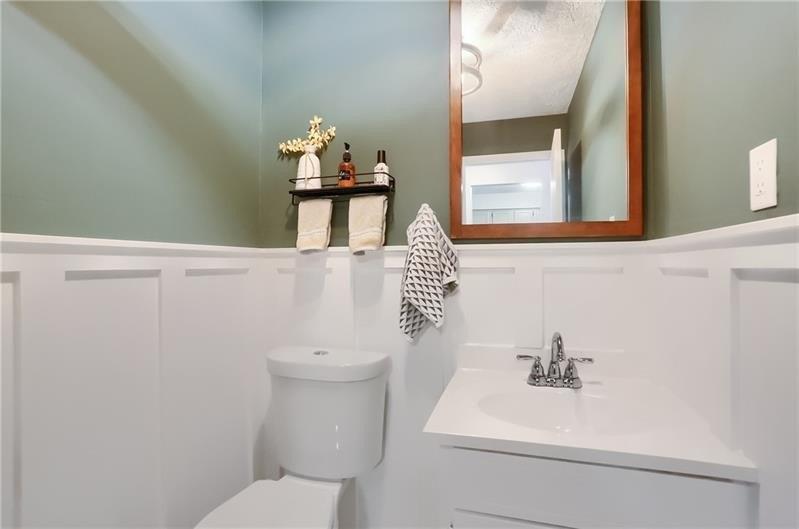 Central Dr, Cranberry Township, PA 16066