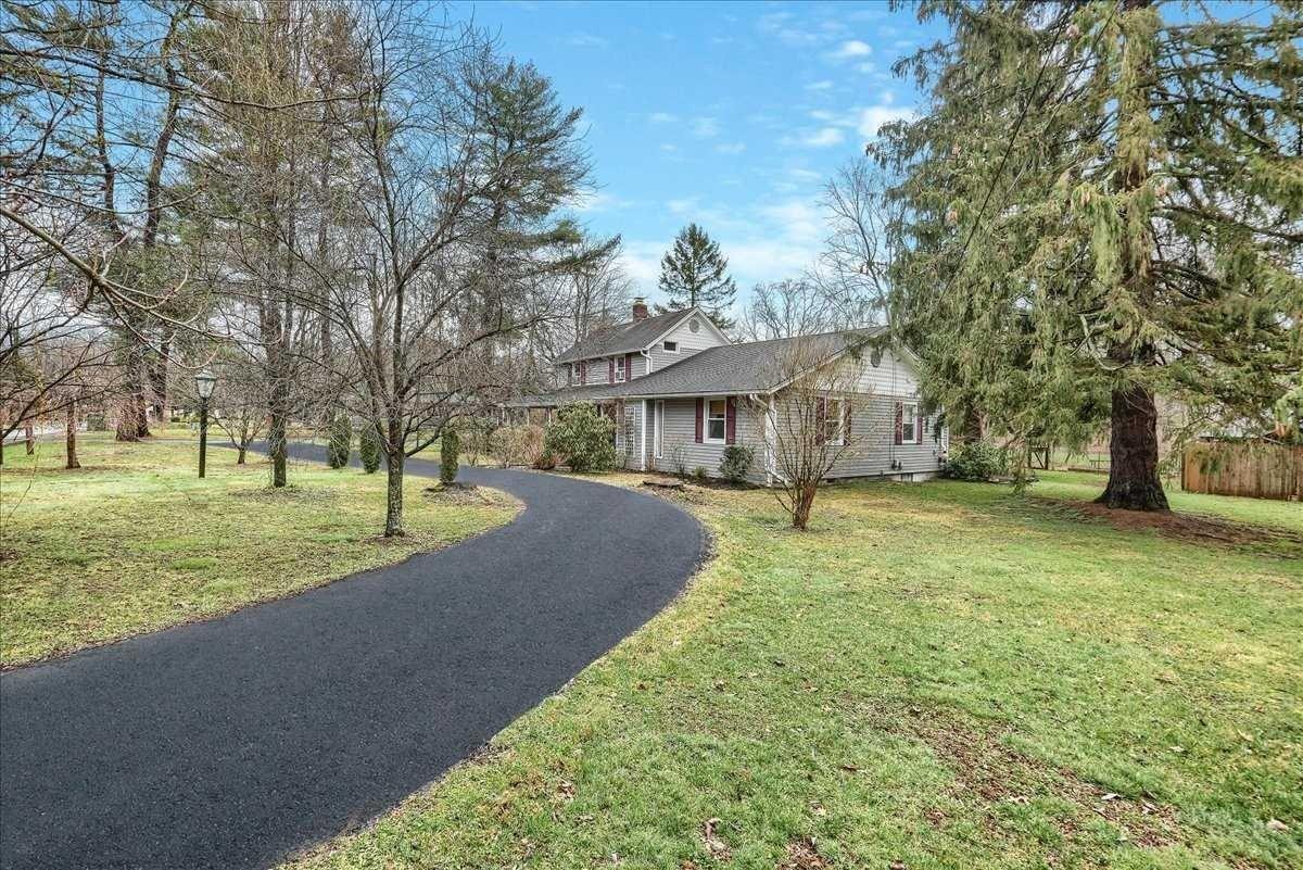 Creamery Rd, Hopewell Junction, NY 12533