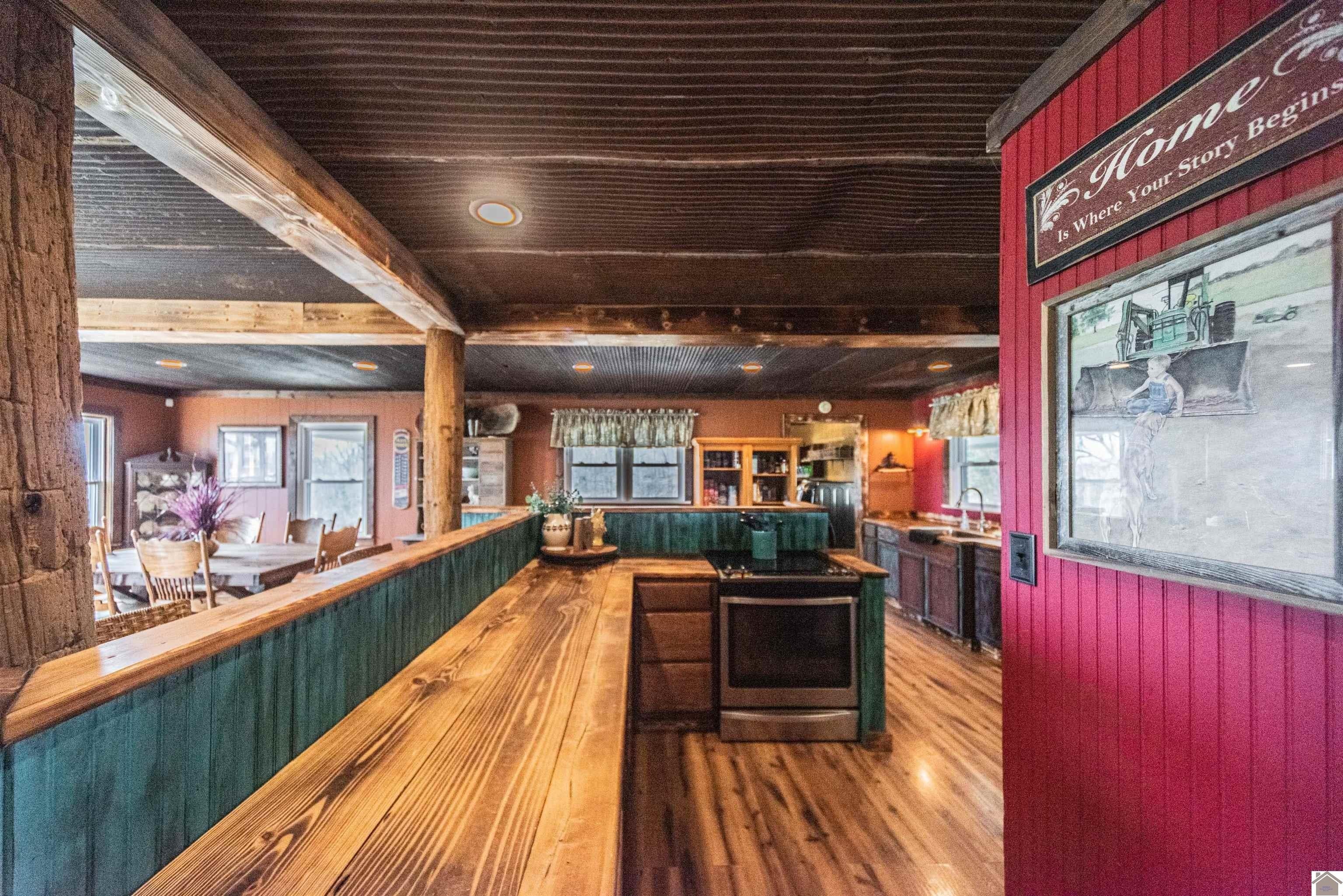 Ray Rd, Princeton, KY 42445
