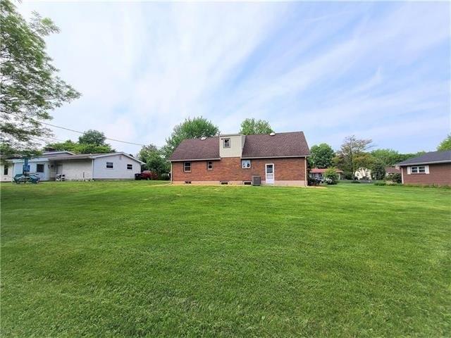 Mark Twain Cir, Bethlehem, PA 18017
