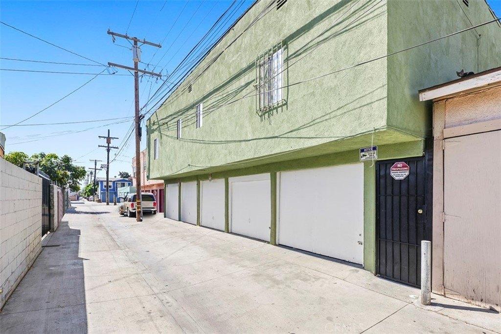 Marbrisa Ave, Huntington Park, CA 90255