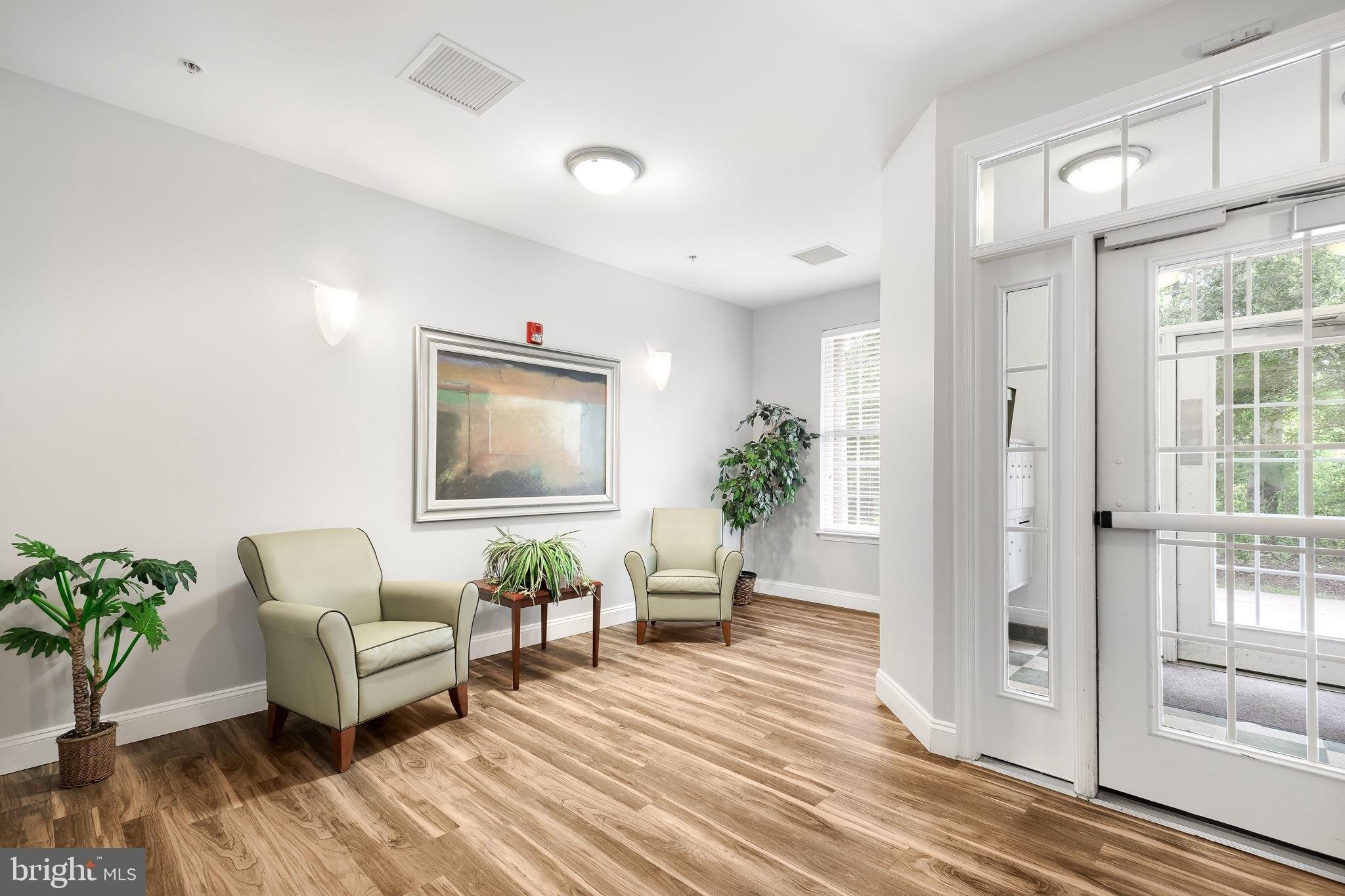 Sperrin Cir, Fairfax, VA 22030