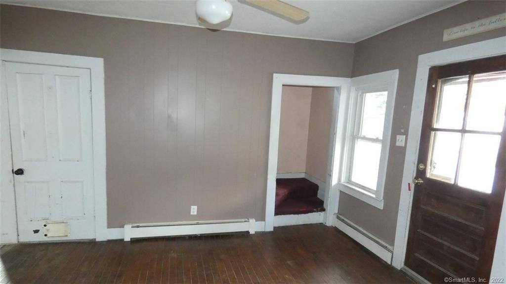 Bitgood Vlg, Moosup, CT 06354