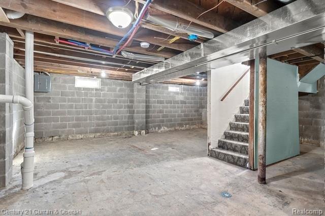 Plainview Ave, Detroit, MI 48228