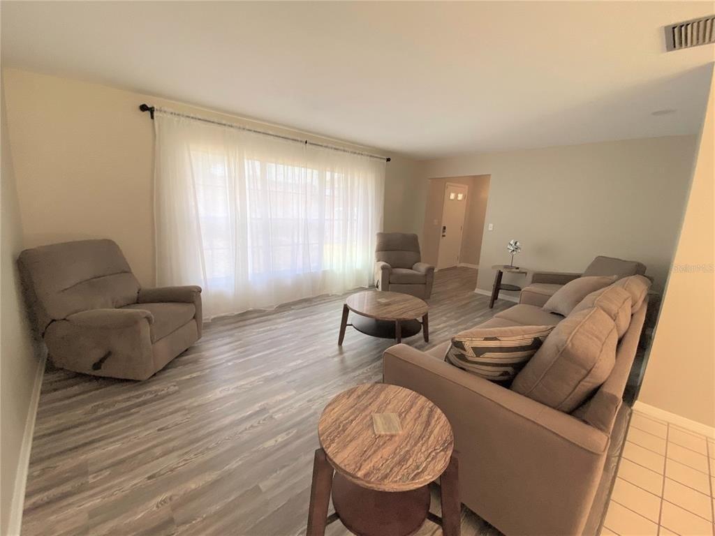 Hallum Dr, Auburndale, FL 33823