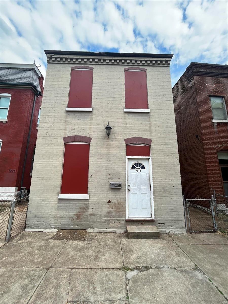 Michigan Ave, Saint Louis, MO 63111