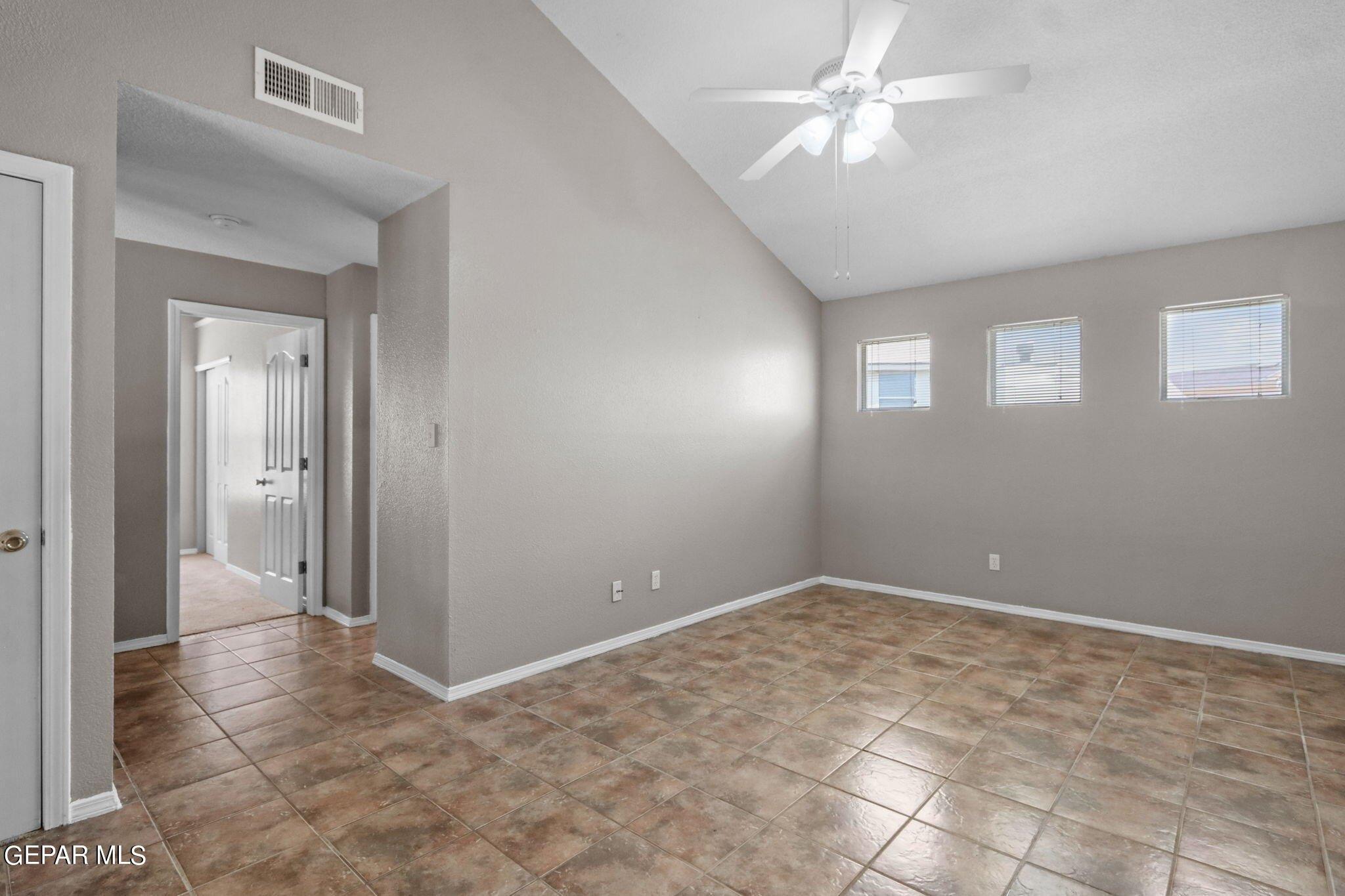 Healy Dr, El Paso, TX 79936