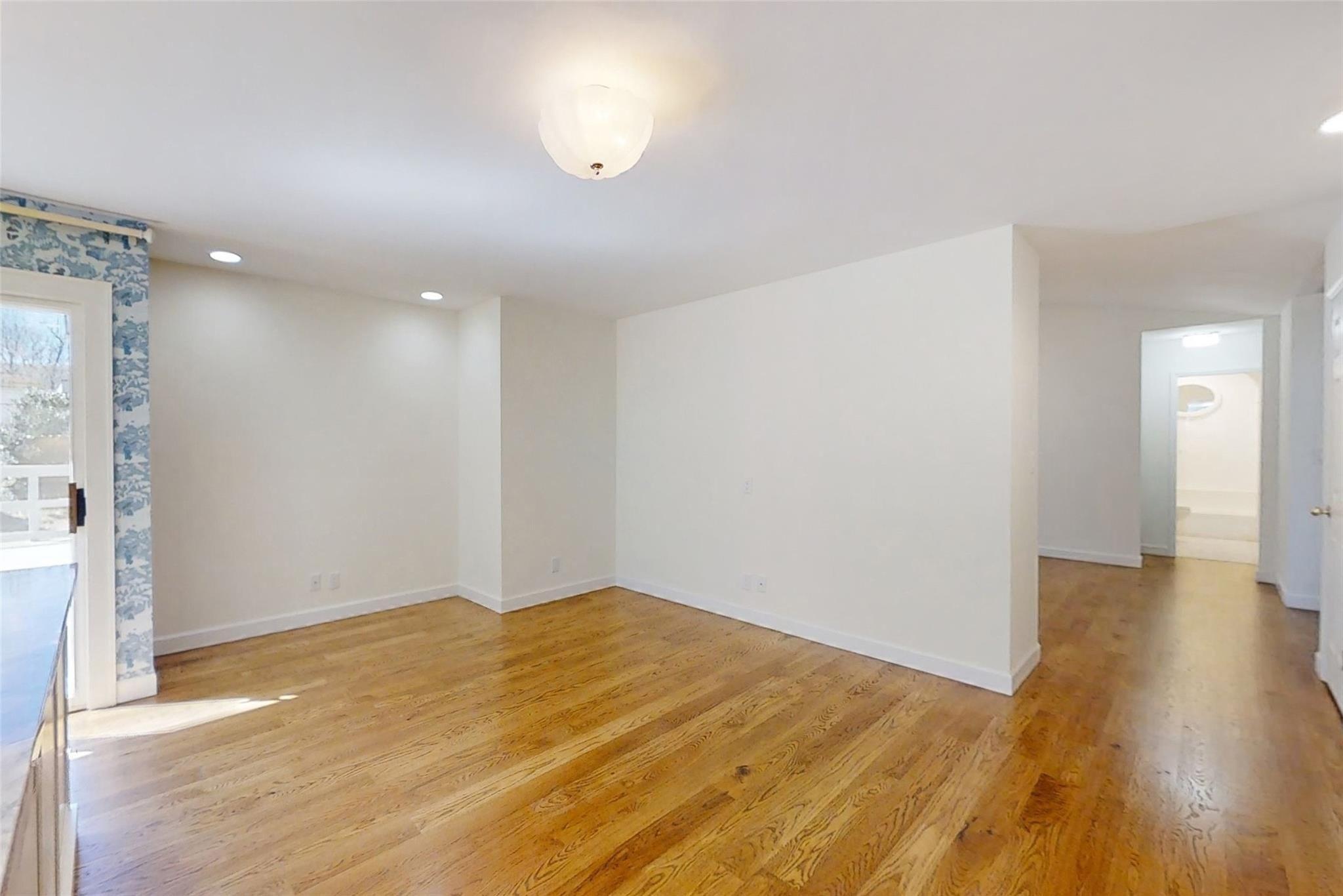 Cedarcliff Cir, Asheville, NC 28803