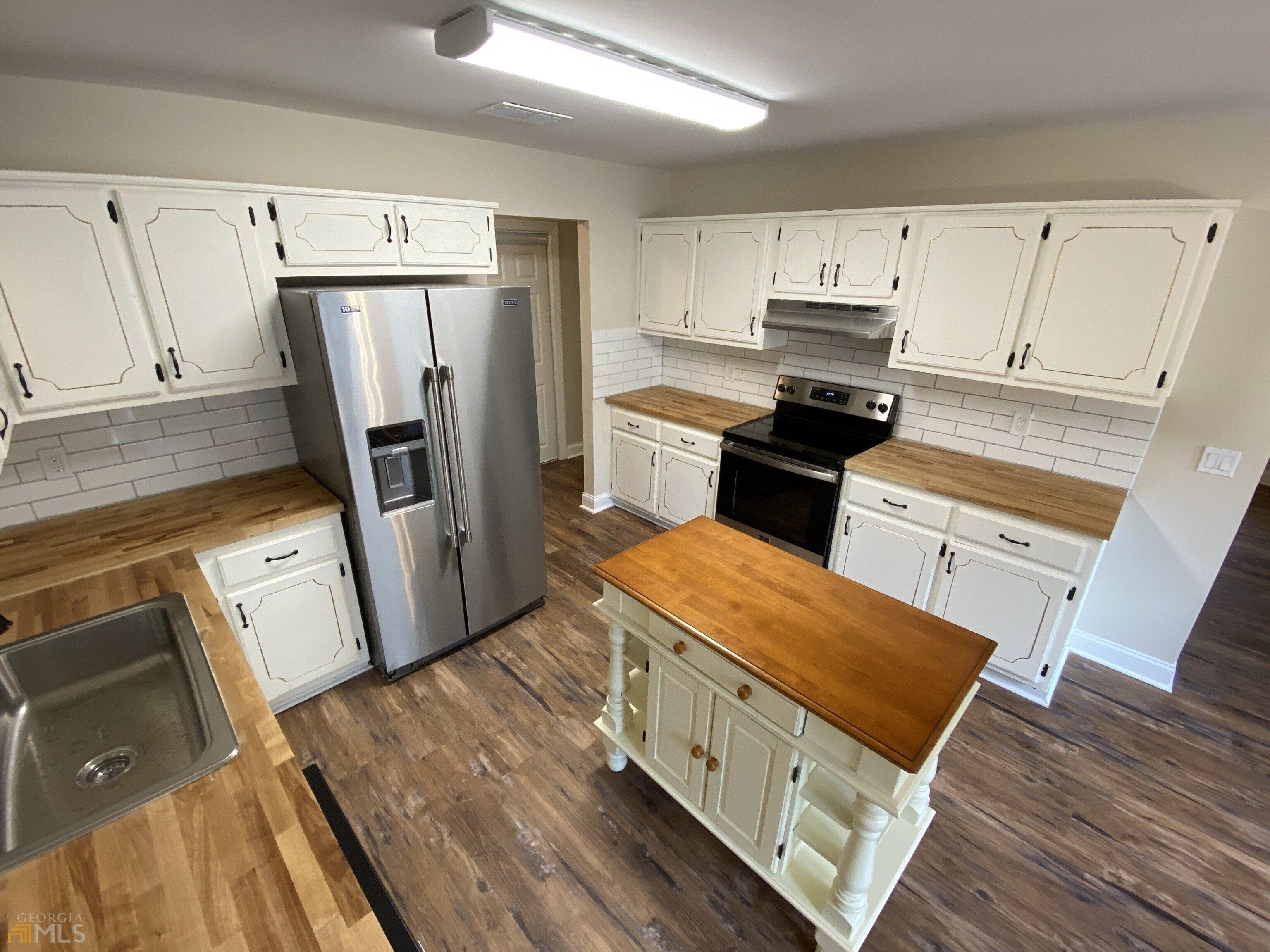 Mountainview Dr, Covington, GA 30016
