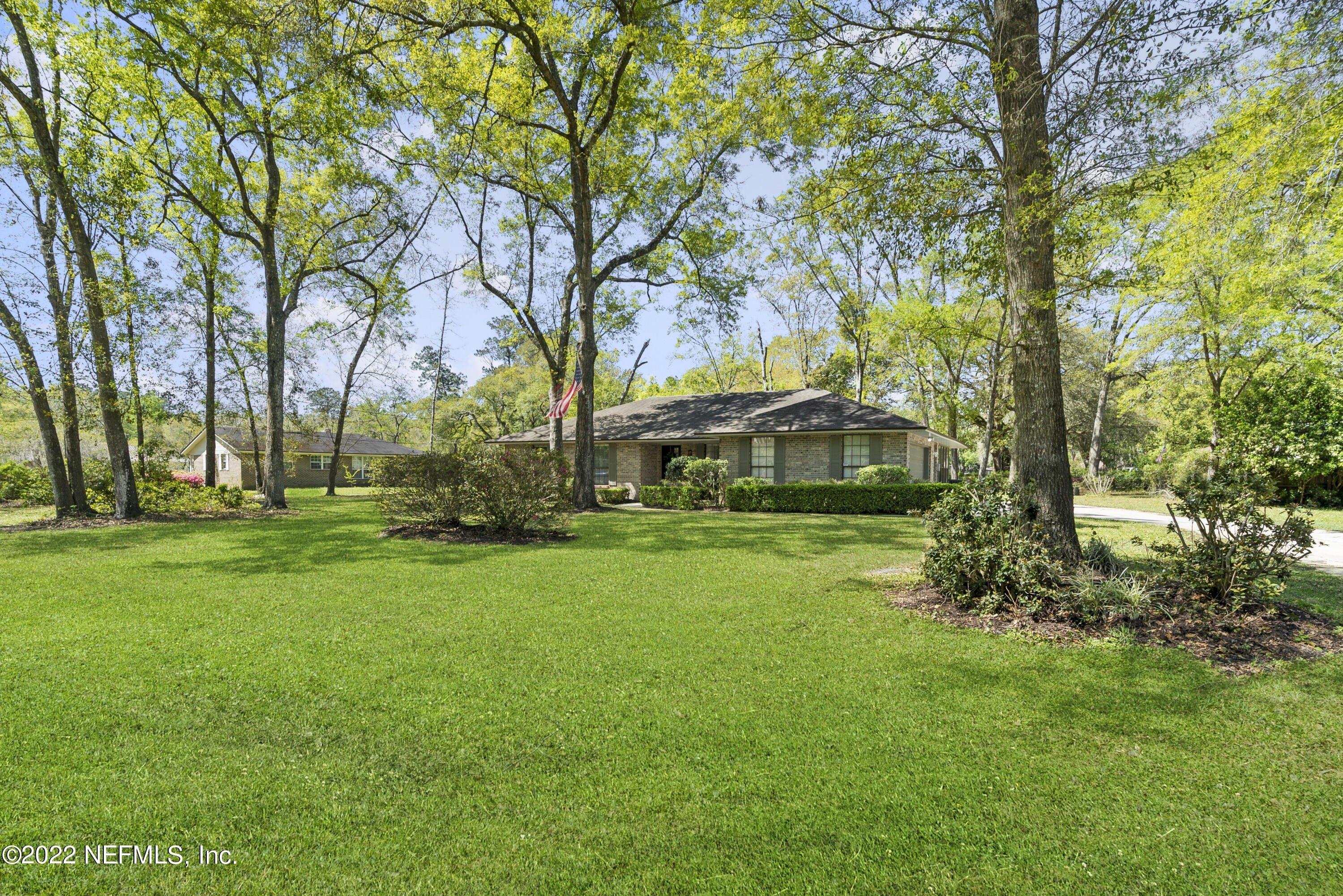 Woodelm Dr E, Jacksonville, FL 32218