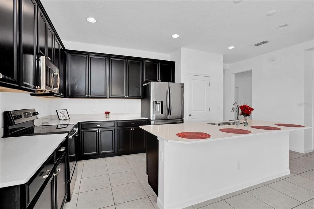 Flyer St, Orange City, FL 32763