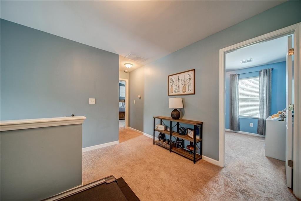 Hawthorn Dr, Dallas, GA 30132