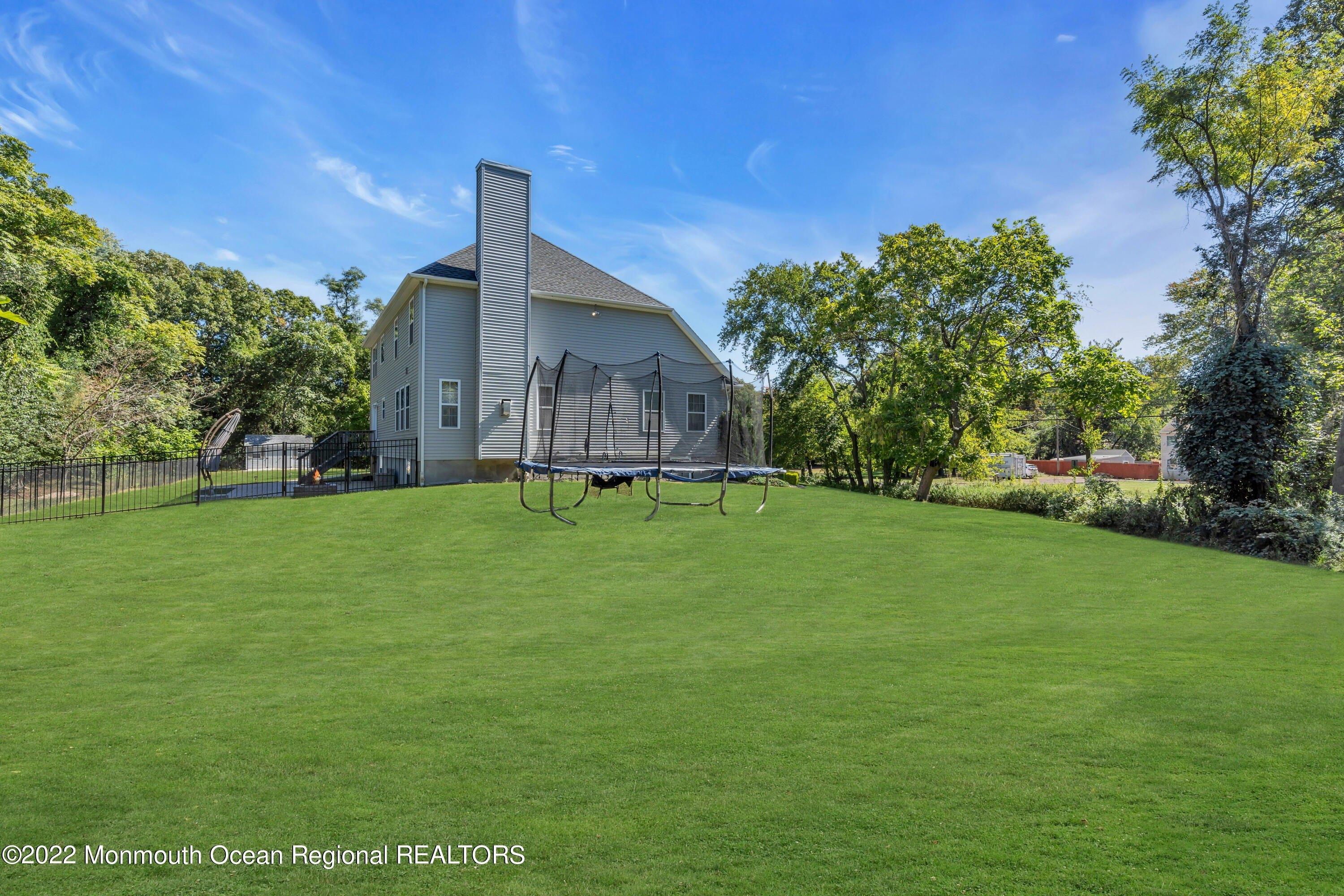 W Farms Rd, Howell, NJ 07731